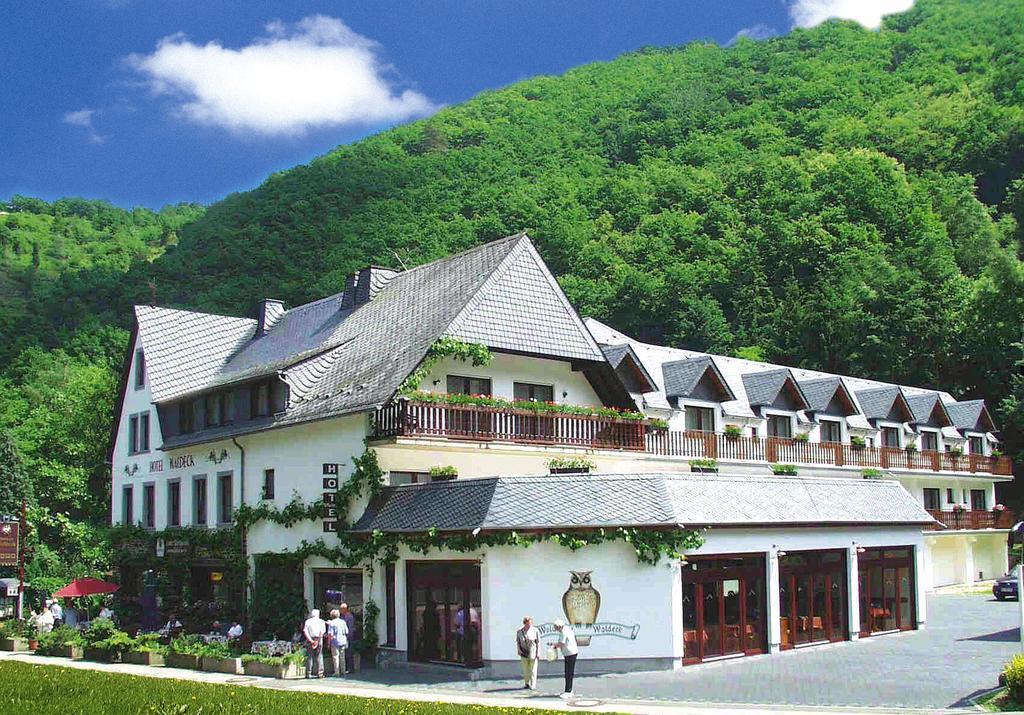 Moselhotel Waldeck ブルゲン エクステリア 写真